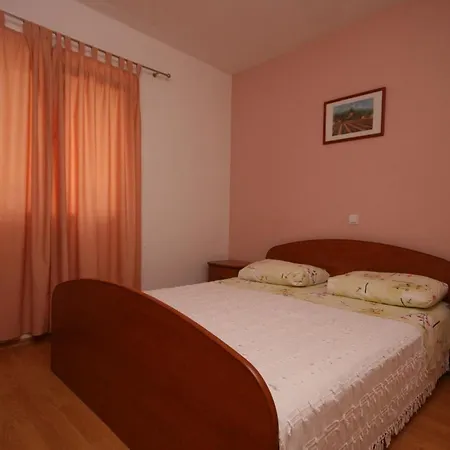 With A Parking Space - 6641 Apartment Makarska